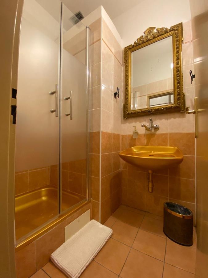 Bank Invest Apartmens - Old Town Apartment Prague Exterior photo